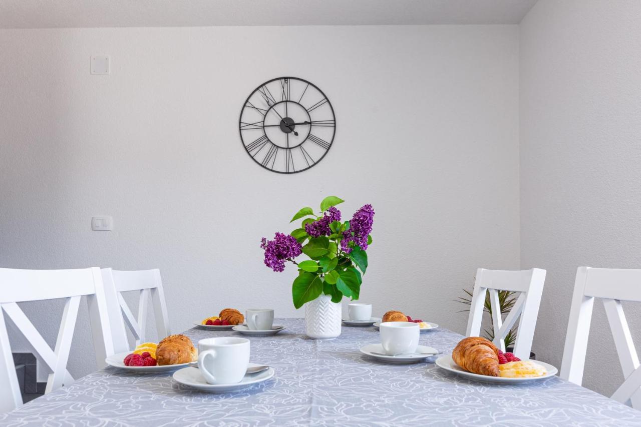La Terza Villa Milohnici Dış mekan fotoğraf